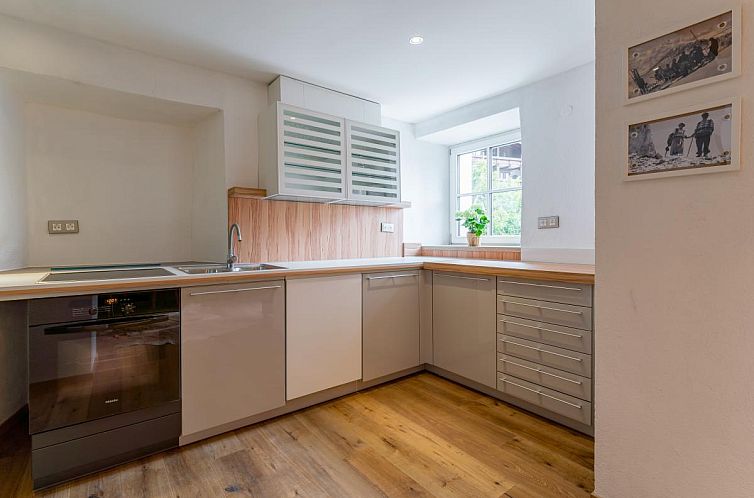 Biber Art Apartment 2