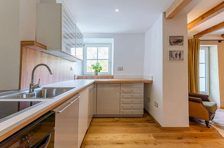 Biber Art Apartment 2 Small