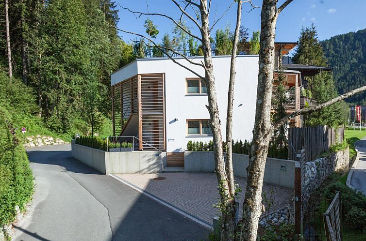 Kitz Apartments Top 1