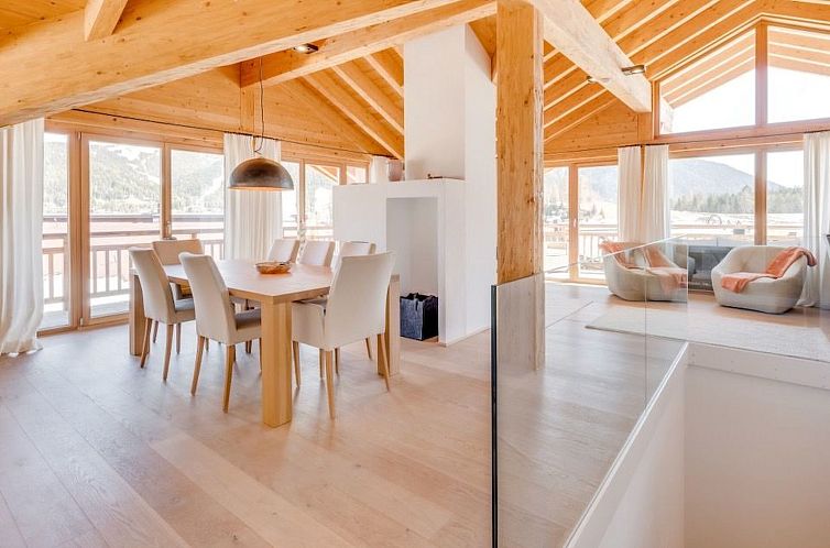 Appartement Luxus Chalet Bergblick - zentral in Seefeld, Tir