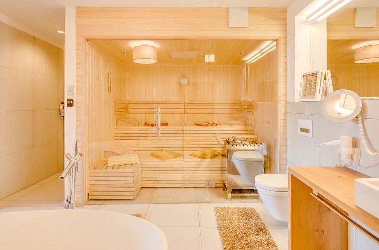 Appartement Luxus Chalet Poolblick - mit eigener Sauna