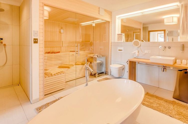 Appartement Luxus Chalet Poolblick - mit eigener Sauna