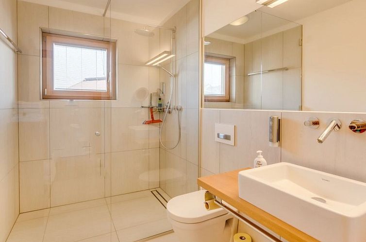 Appartement Luxus Chalet Poolblick - mit eigener Sauna