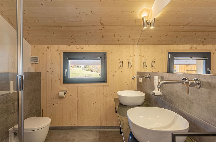 Vakantiehuis mit 4 Schlafzimmern für bis zu 8 P.