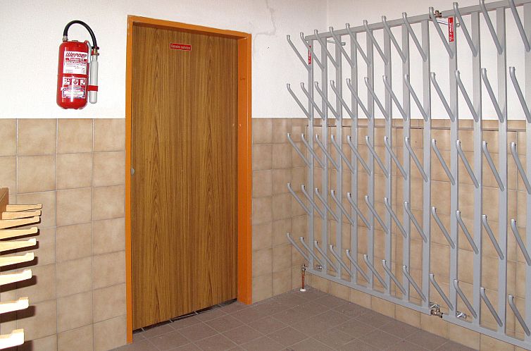 Appartement Burg Biedenegg, Schrofenstein