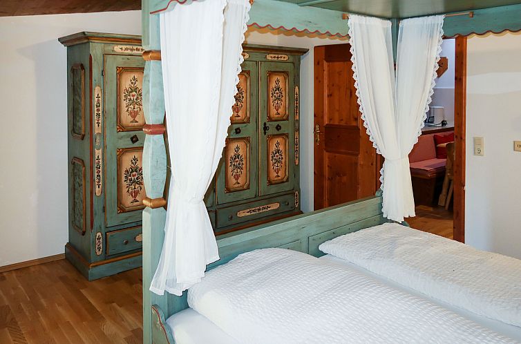 Appartement Burg Biedenegg, Niedermontani