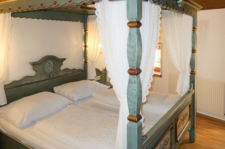 Vakantiehuis Burg Biedenegg mit Schlosscafé