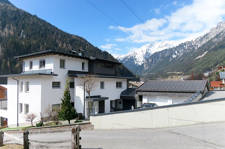 Guest house 1162508 - Apartment Tyrol - Appartement Falch