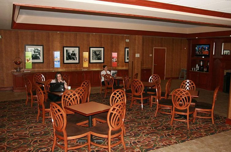 Hampton Inn Woodbridge