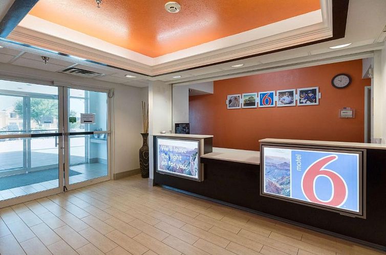 Motel 6-Hillsboro, TX