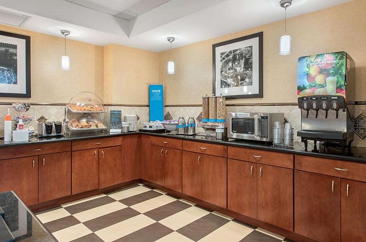 Hampton Inn & Suites Arcata