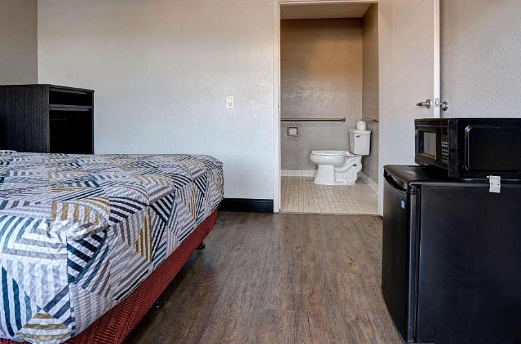 Motel 6-Arcata, CA - Humboldt University