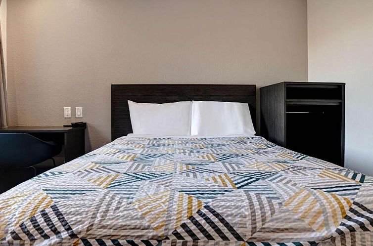 Motel 6-Arcata, CA - Humboldt University