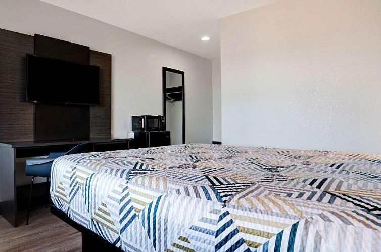 Motel 6-Arcata, CA - Humboldt University