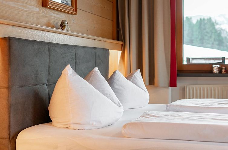 Landhaus Marchfeld Top 1  Top 2 Top 3