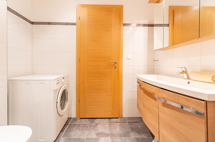 Vicky Apartment Large