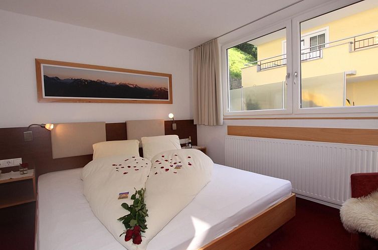 Appartement Bergpanorama in Kappl