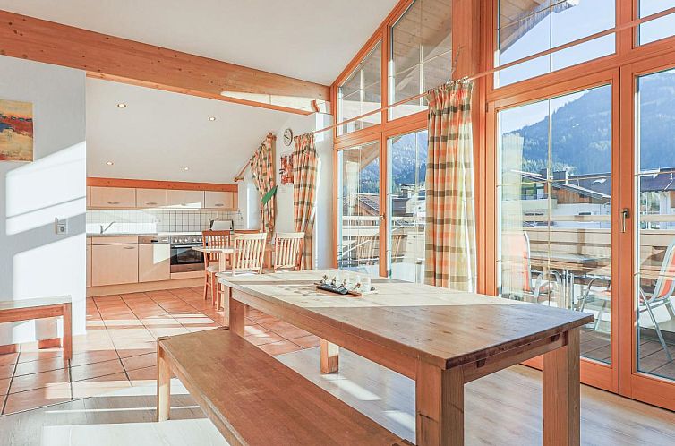 Penthouse Petra