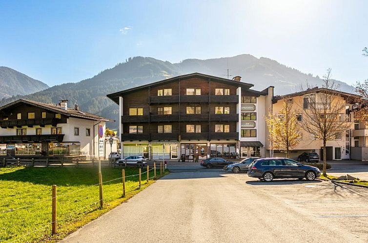 Brixen Alpin Living Top 18