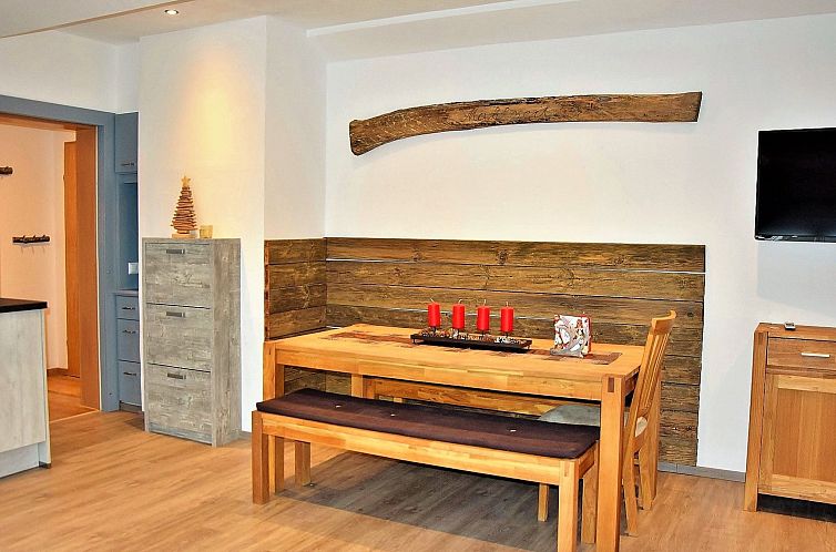 Appartement Luxuswohnung im Tiroler Almstil