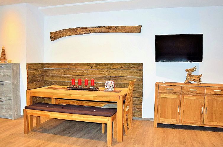 Appartement Luxuswohnung im Tiroler Almstil