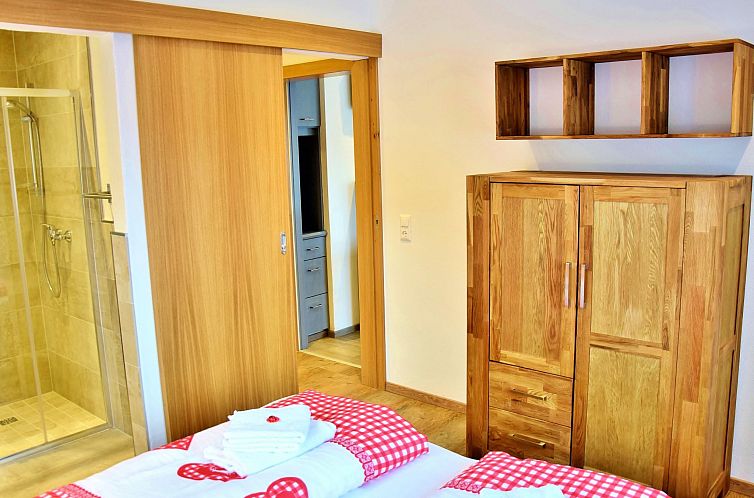 Appartement Luxuswohnung im Tiroler Almstil