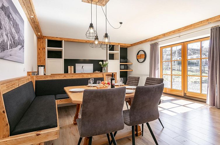 Kaiser Residence Top 1