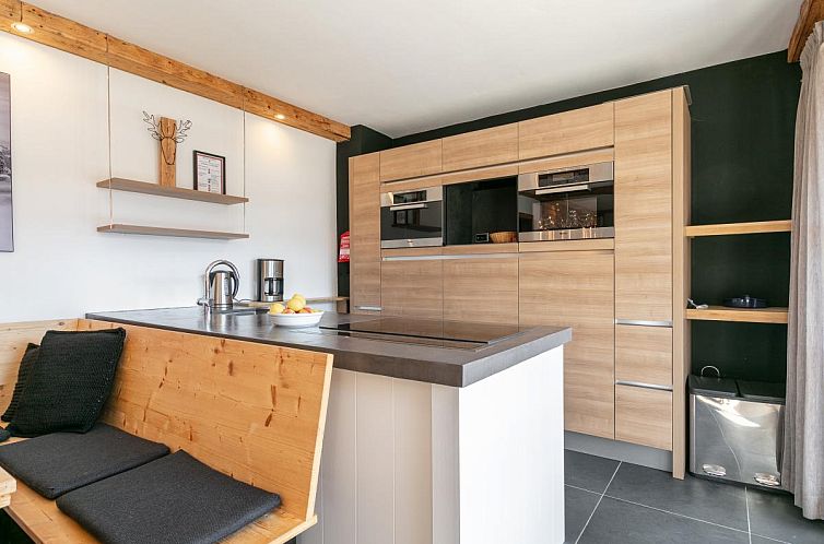 Kaiser Residence Top 2