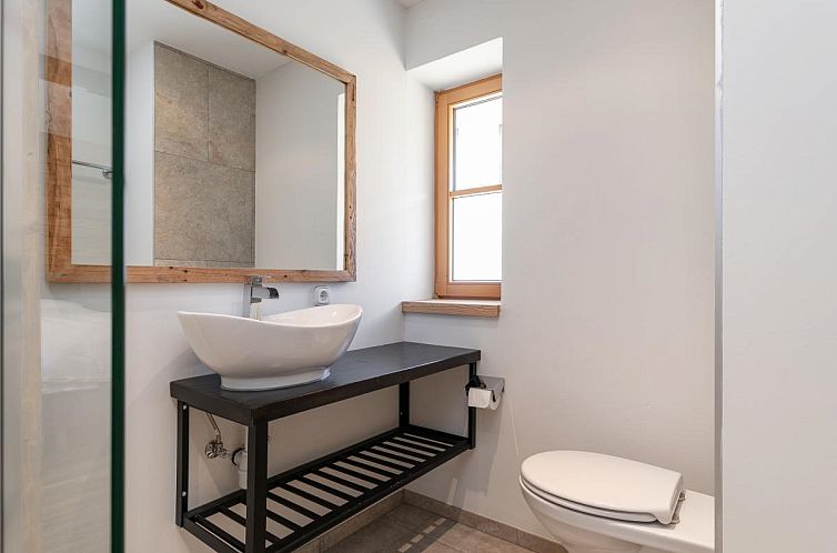 Kaiser Residence Top 2