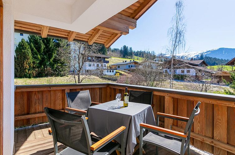 Kaiser Residence Top 1  Top 2