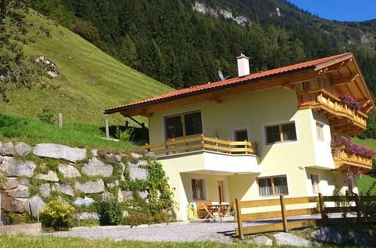 Appartement in Brandberg mit Garten