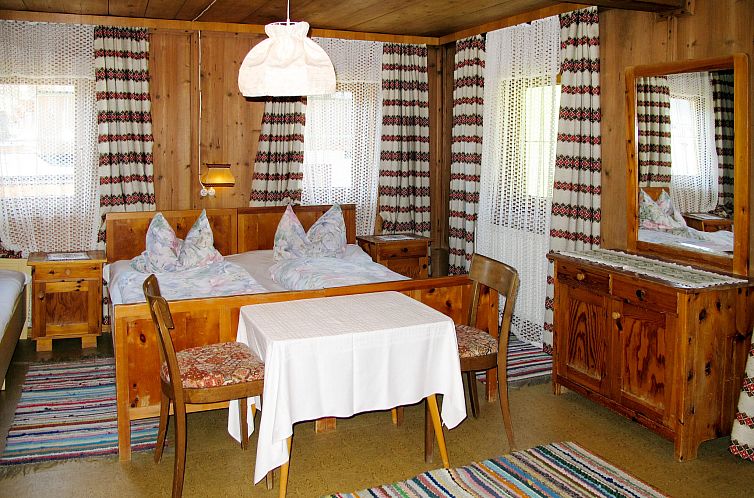 Guest house 11672166 - Apartment Tyrol - Appartement Bauernhaus Schusterhäusl