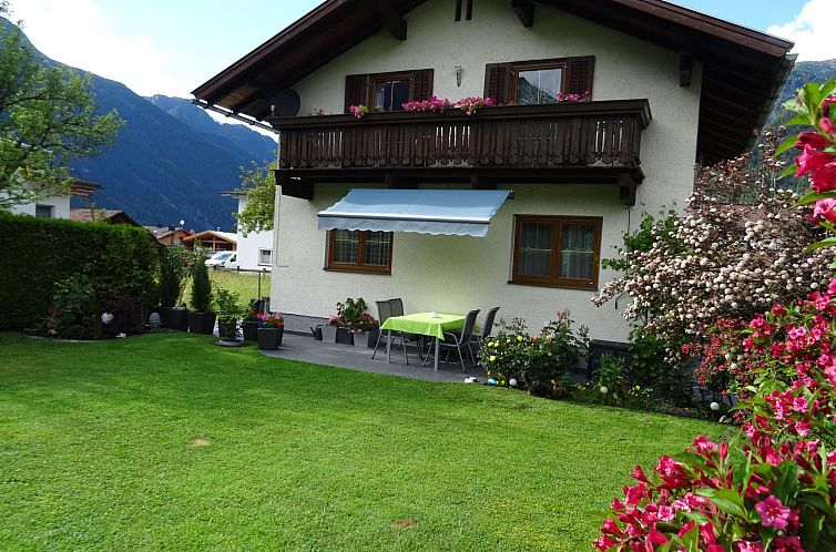 Unterkunft 1167811 - Ferienhaus Tirol - Vakantiehuis Rosa in Umhausen
