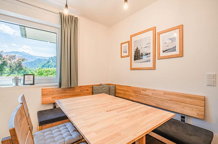 Tirola Bude Lisi Sepp Top 3-4