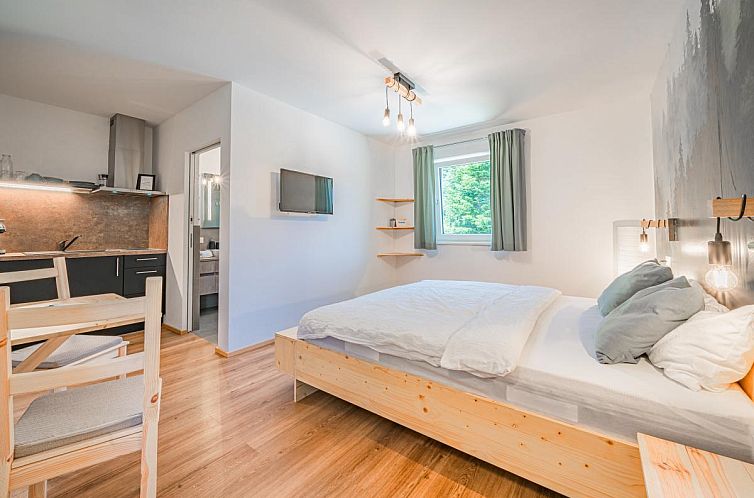 Tirola Bude Lisi Sepp Top 3-4