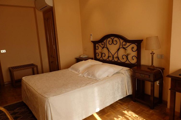 Hotel Aranda