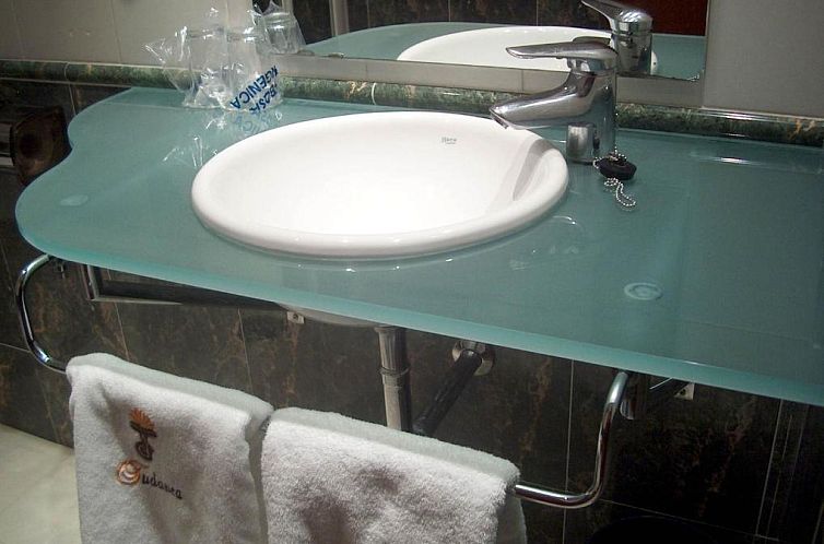 Hotel Tudanca-Aranda II