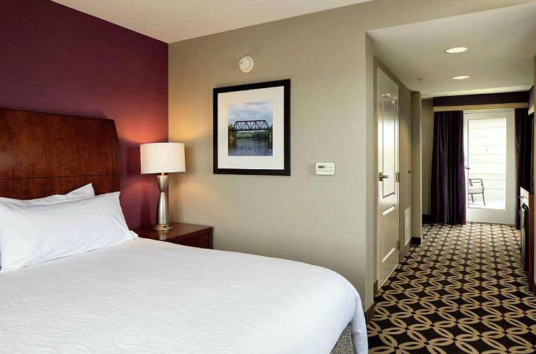 Hilton Garden Inn Auburn Riverwatch