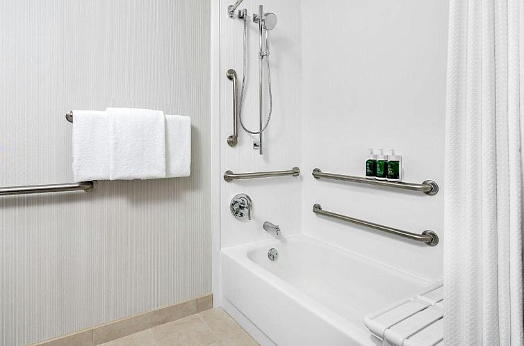 Courtyard by Marriott Pittsburgh Airport