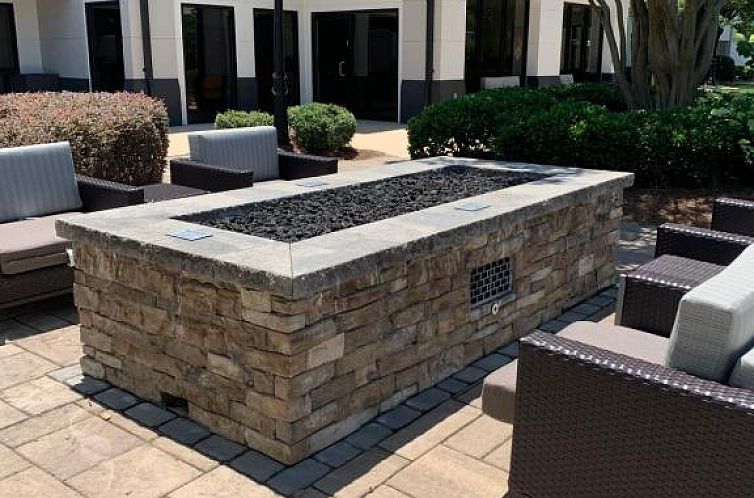 Courtyard Charlotte Ballantyne