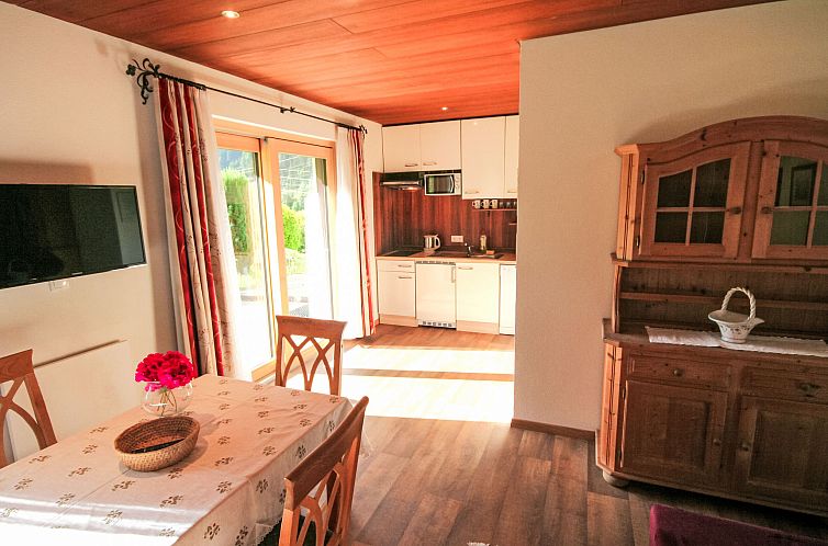 Appartement Studio "Grenta"