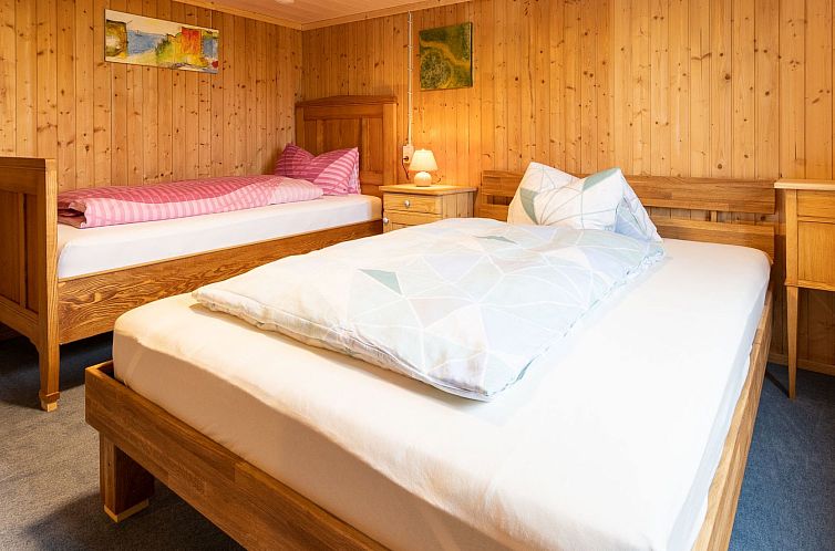 Appartement Liebevoll sanierte Wohnung in einem alten Bregen