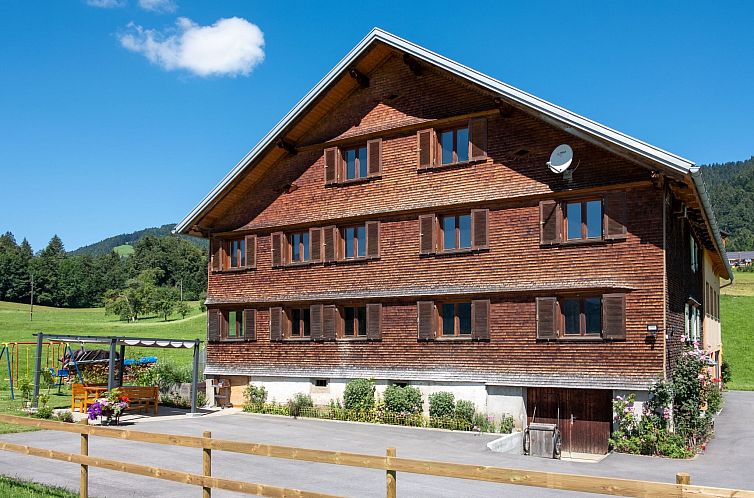 Appartement Neue Ferienwohnung in Schwarzenberg mit Garten u