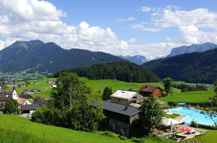 Appartement Neue Ferienwohnung in Schwarzenberg mit Garten u