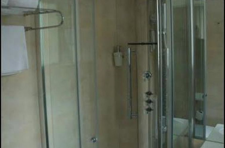 Hostal Acuarela