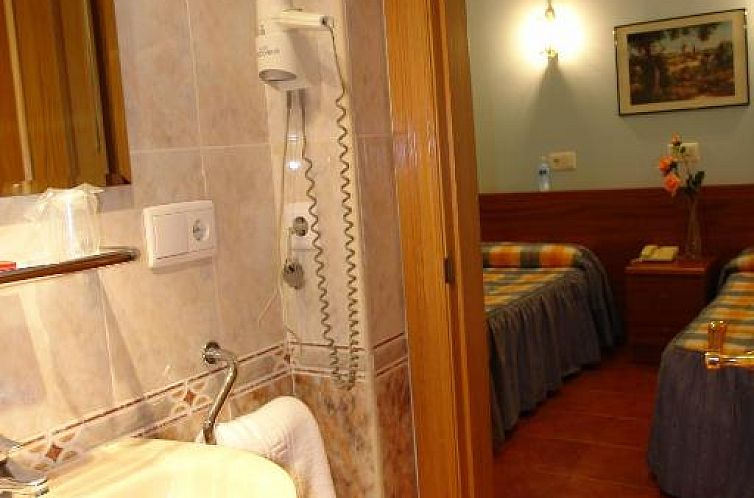 Hotel Campus Tavern