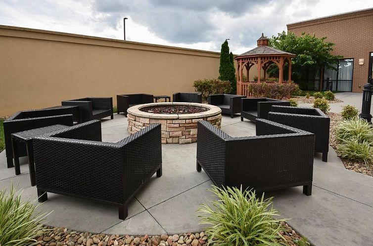 Courtyard Charlotte Concord