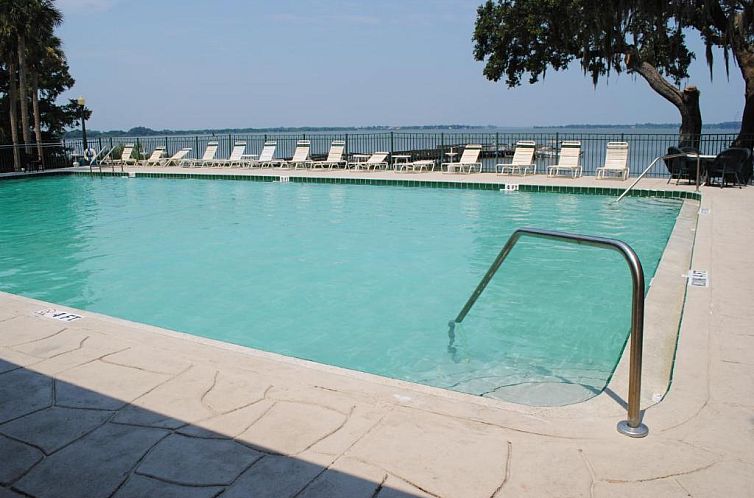 Lakeside Inn on Lake Dora