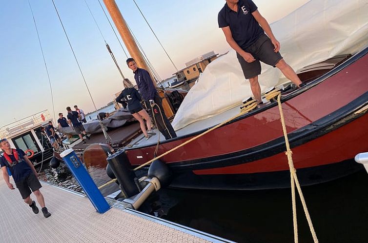 Vakantiehuisje in Offingawier