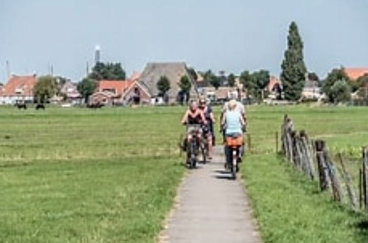 Vakantiehuisje in Offingawier